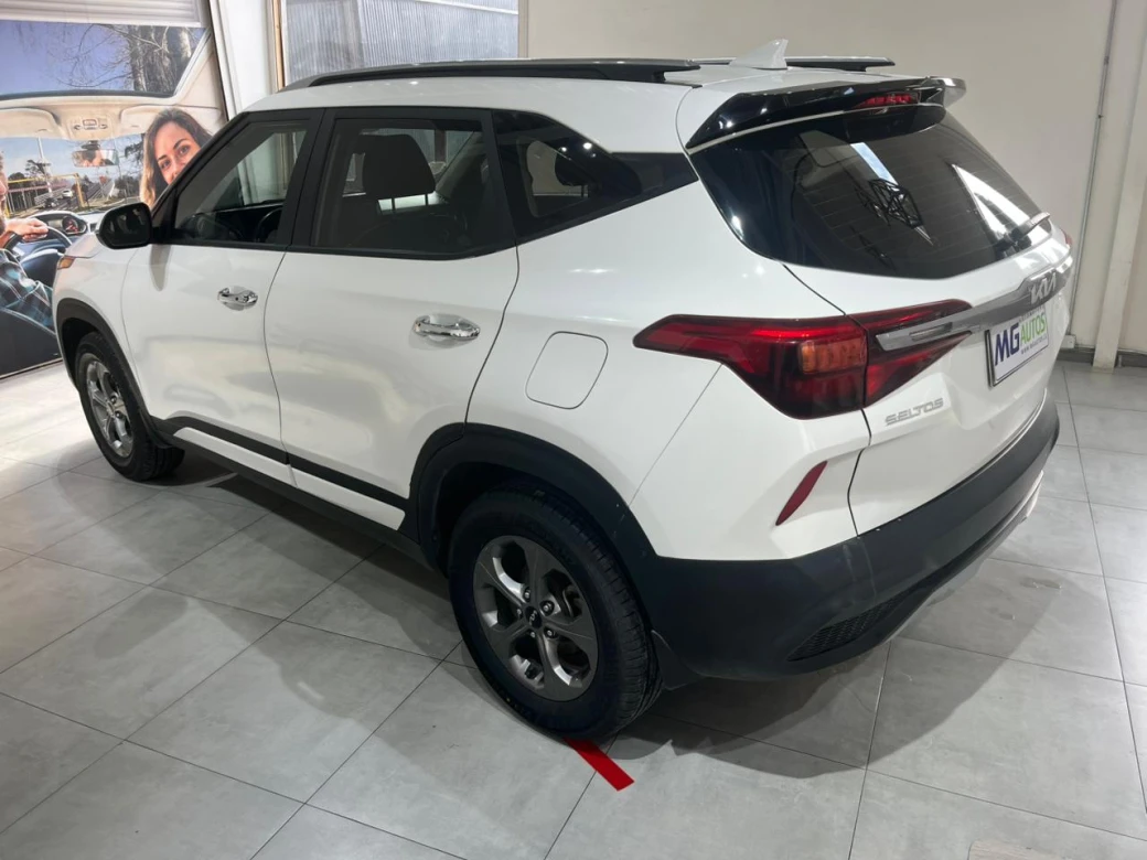 imagen 0 de vehiculo con id 2156